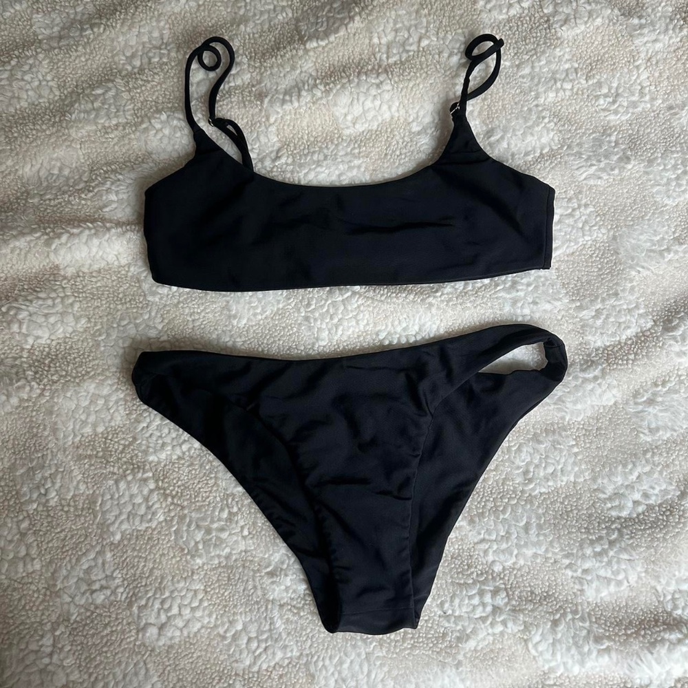 Black suit from Bamba swim